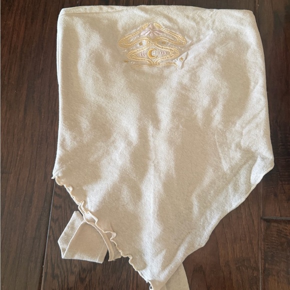 Cream bandeux top with Embroidered Accent​ - Picture 2 of 2